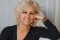 Leslie Riedel Memorial Lecture for Young People: Kate DiCamillo thumbnail Photo