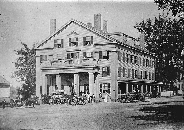 Photograph of rebuilt Hotel 1862