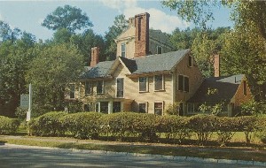 Hawthorne's 
	'Wayside', Concord, Massachusetts; circa 1958 (postmark 

date)