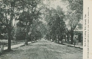 Main Street looking West, 
	Concord, Mass.; circa 1907 (postmark date)